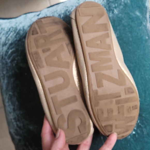 Stuart Weitzsman: Fanny Stardust Rhinestone & gold ballet flats. Holiday. - Picture 8 of 9